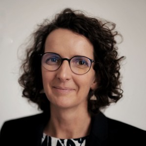 Dr. Christine Falken-Grosser